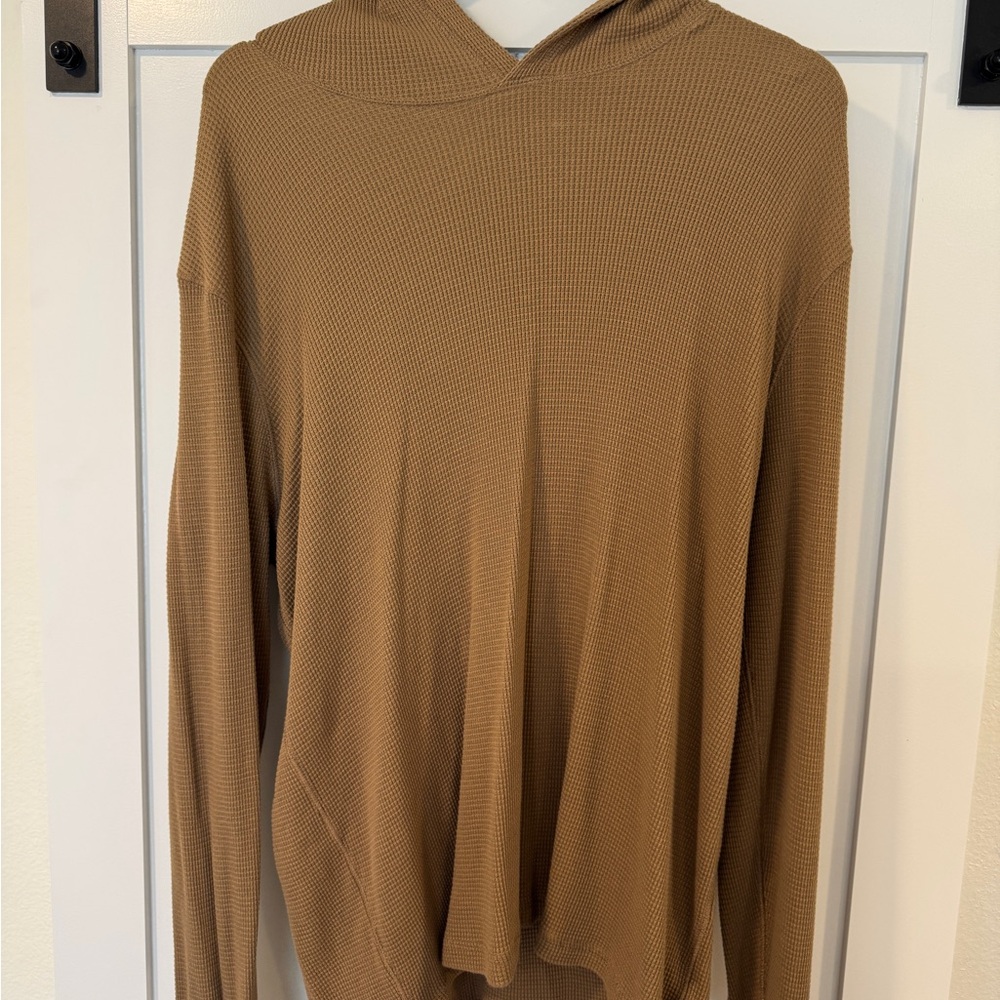 Faherty long sleeve hooded shirt